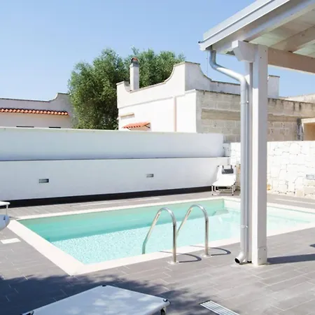 Maria Con Piscina Nel Boomerang Village A Villa